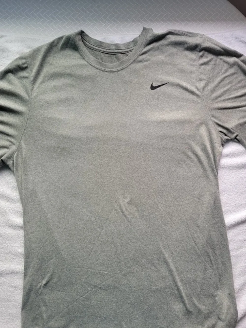 Nike Dri-FIT Men's Performance T-Shirt Size XXL Light Gray